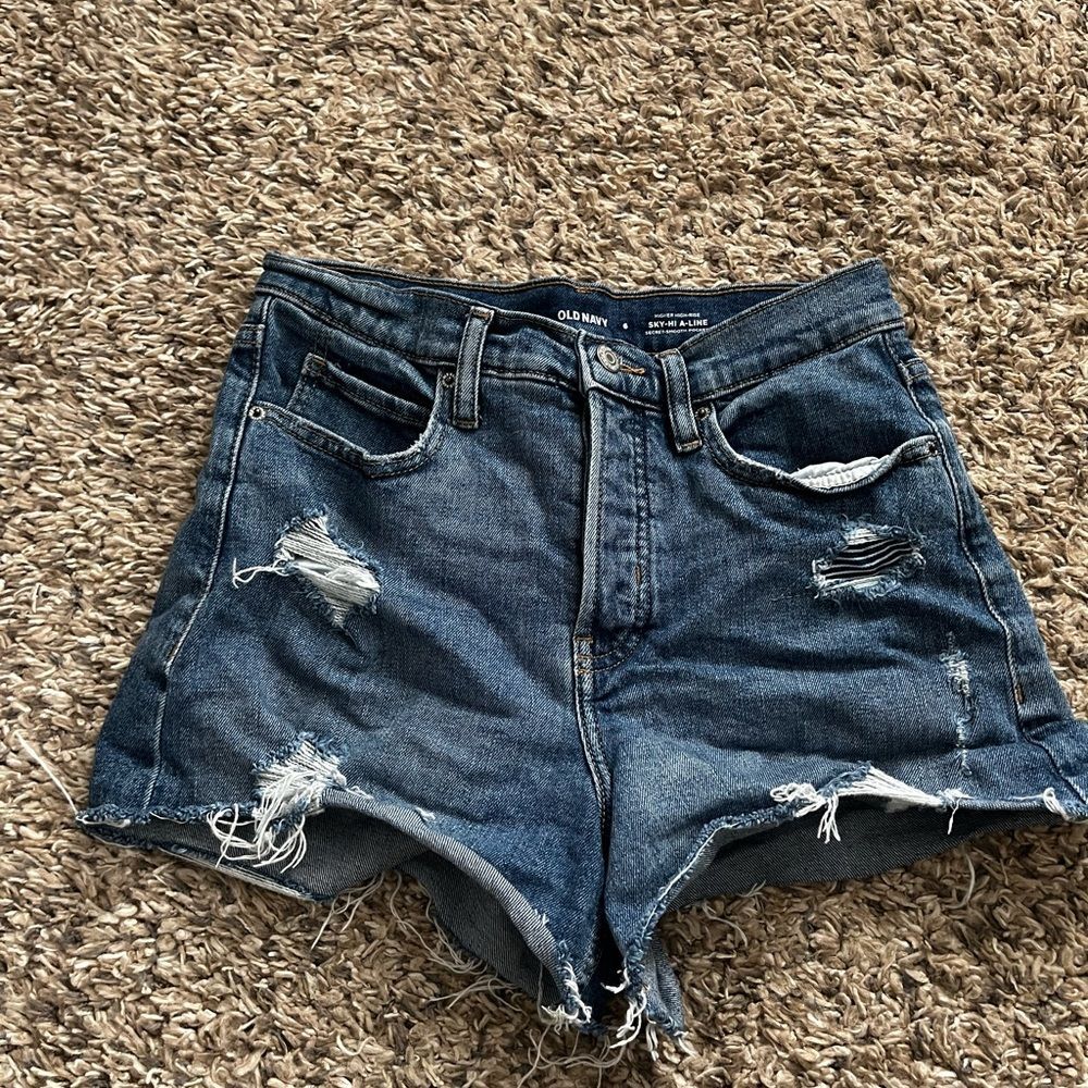 Old navy higher high rise sky high a-line jean shorts size 6